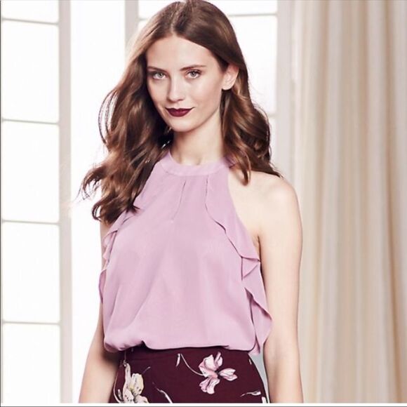 ✨ LAUREN CONRAD Floral Ruffle Cami Camisole Racer Top✨ - Picture 1 of 5